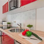 Am Bahnhof Am Bahnhof Apartment