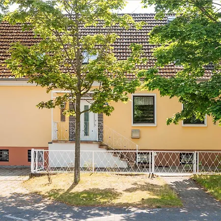 Apartment Am Bahnhof Am Bahnhof