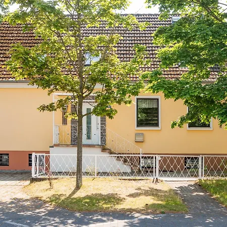 Am Bahnhof Am Bahnhof Apartmán *
